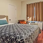 Anchor Pointe Inn